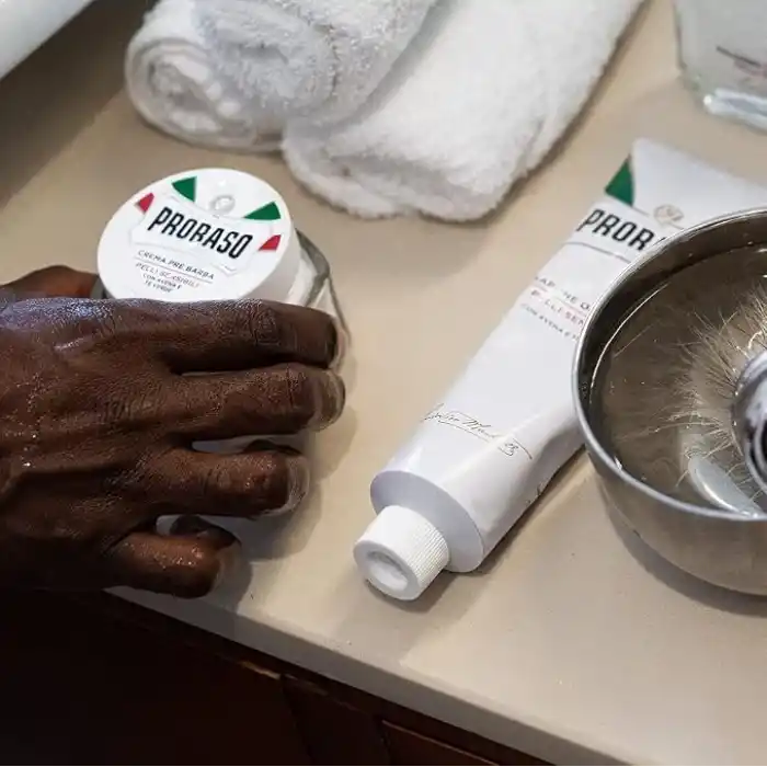 Proraso 2019101 Tıraş Oncesi Kremi, Yeşil Cay Ve Yulaf Ozlü