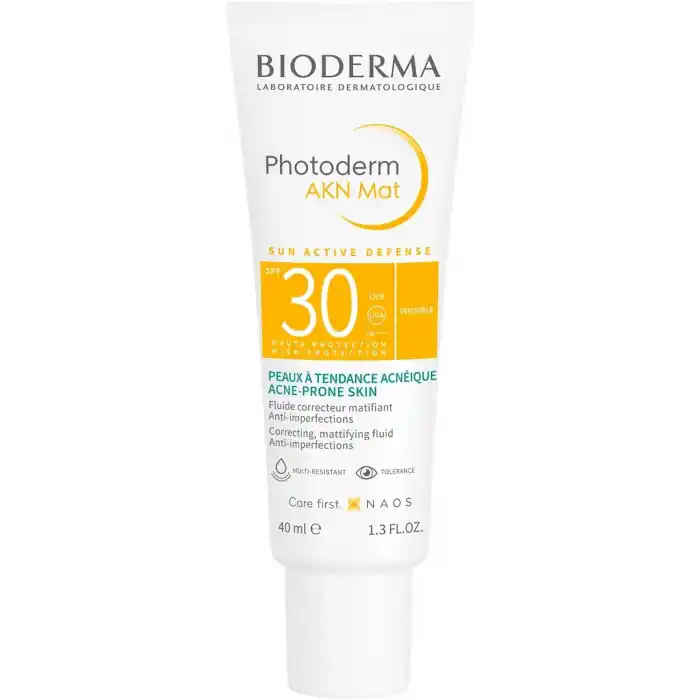 Bioderma Photoderm AKN Mat Sivilce Karşıtı Güneş Kremi Yağlı Akne Eğilimli Ciltler Matlaştırıcı Etki 40 ml