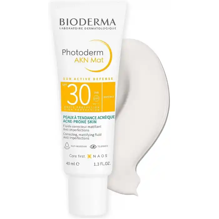 Bioderma Photoderm AKN Mat Sivilce Karşıtı Güneş Kremi Yağlı Akne Eğilimli Ciltler Matlaştırıcı Etki 40 ml