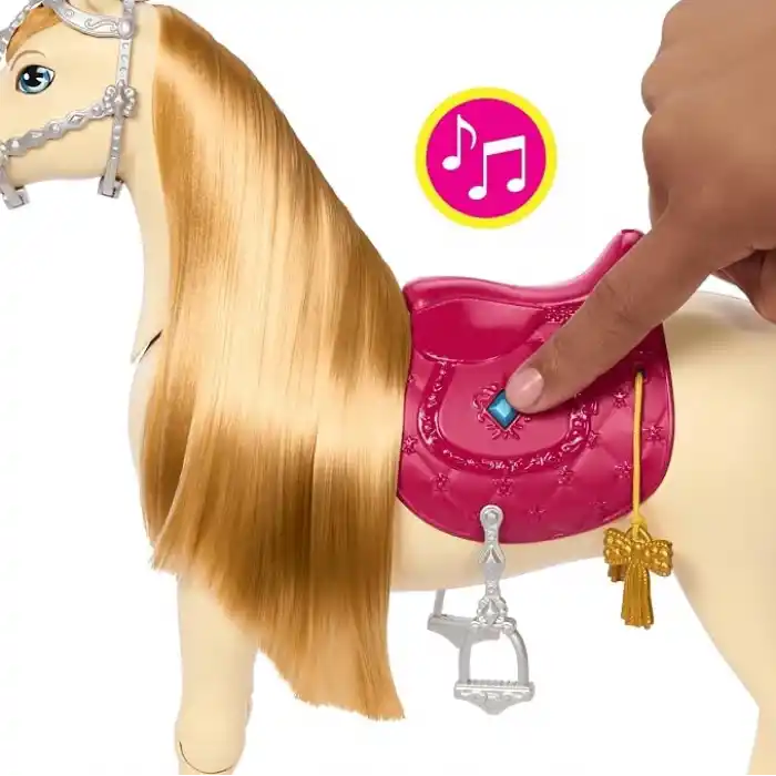Barbie Great Horse Chase Barbie ve Dansçı Atı