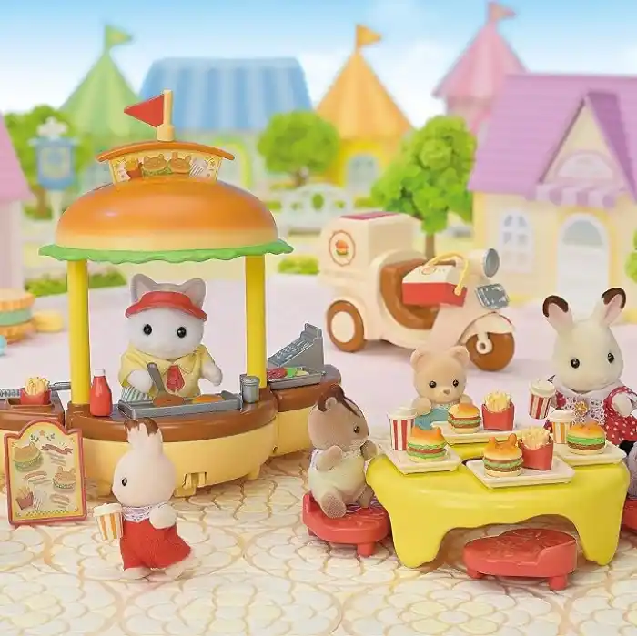 EPOCH Sylvanian Families Hamburger Standı Oyuncak Seti, Çok Renkli, Plastik, Latte Kedi Baba Figürü Dahil