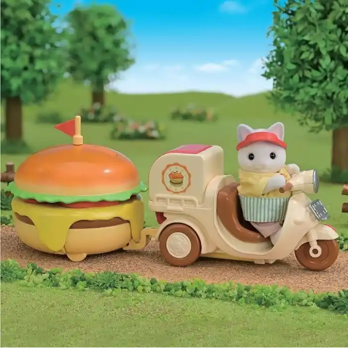 EPOCH Sylvanian Families Hamburger Standı Oyuncak Seti, Çok Renkli, Plastik, Latte Kedi Baba Figürü Dahil