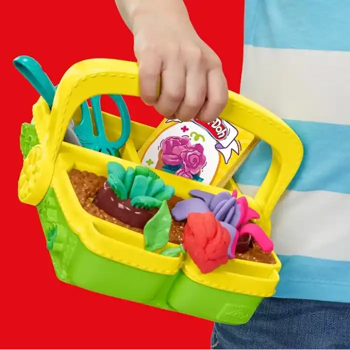 Play-Doh Blooming Flower Garden Oyun Seti | Doğa Temalı Rol Yapma ve Yaratıcı Oyun | 3 Yaş ve Üzeri Çocuklar İçin Sanat ve El İşi Seti