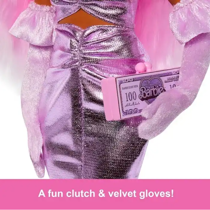BARBIE STİL İKONU™ Bebek - Pembe Saçlı Klasik Barbie tarzındaki parlak pembe elbisesi ve kadife eldivenleriyle pembe saçlı Barbie Stil İkonu bebek (1) HYV25
