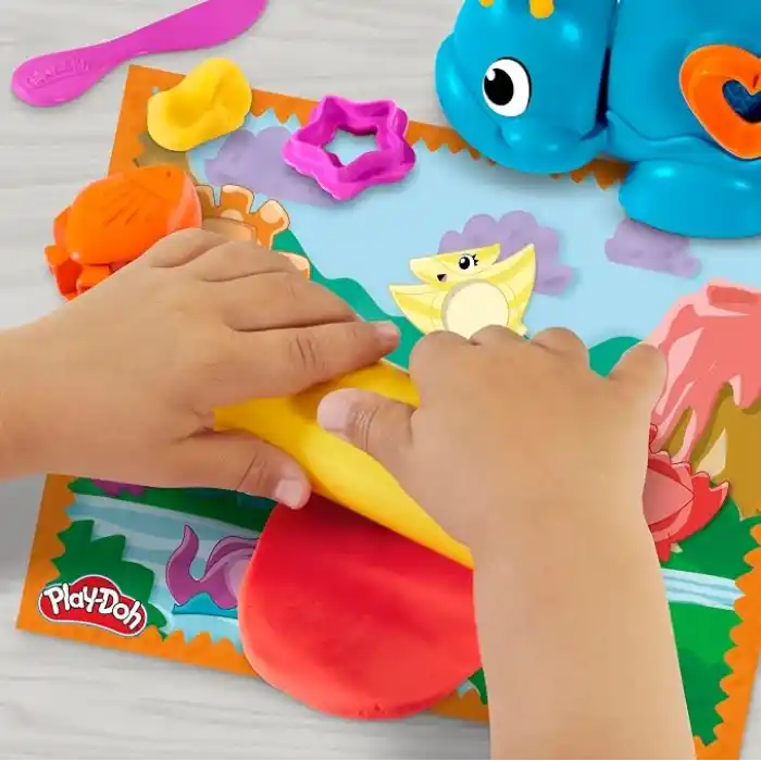Play-Doh Şekiller ve Renkler Dino Başlangıç Seti | 2 Yaş ve Üzeri Çocuklar İçin Dokunsal ve Duyusal Oyun Seti | Dinozor Oyuncağı | 11 Aksesuar Dahil | Sanat ve El İşi Etkinlikleri