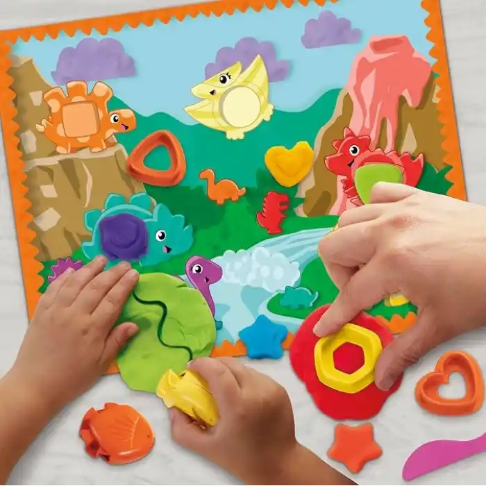 Play-Doh Şekiller ve Renkler Dino Başlangıç Seti | 2 Yaş ve Üzeri Çocuklar İçin Dokunsal ve Duyusal Oyun Seti | Dinozor Oyuncağı | 11 Aksesuar Dahil | Sanat ve El İşi Etkinlikleri