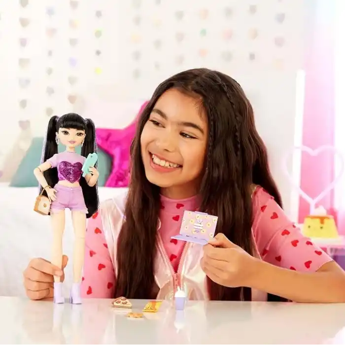 Barbie Dream Besties™ Ana Karakter Bebekler Renee
