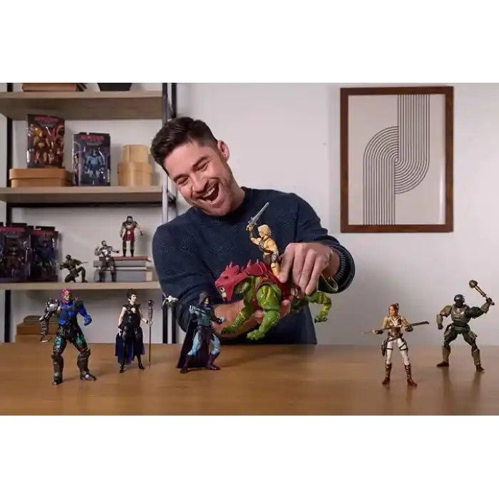 2026 yapımı filmden uyarlanmış Masters of the Universe Chronicles 1:12 ölçekli Battle Cat aksiyon figürü, cam gözler ve eklemli çene, eyerli ve zırhlı kaplan, JKJ32