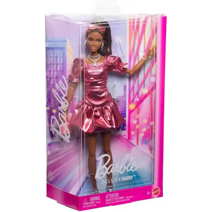 Barbie Stil İkonu bebek, Balon etekli metalik mercan rengi elbise giyen ve güneş gözlüğü, mücevher ve el çantası gibi aksesuarlar takan, at kuyruğu siyah saçlarıyla, JFP41