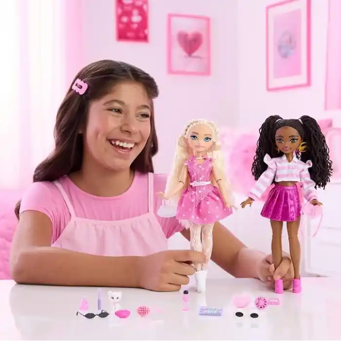 Kahverengi saçlı ve eklemleri bükülebilen Barbie Dream Besties Brooklyn bebek ve aksesuarları, dans temalı oyuncaklar, JKP51