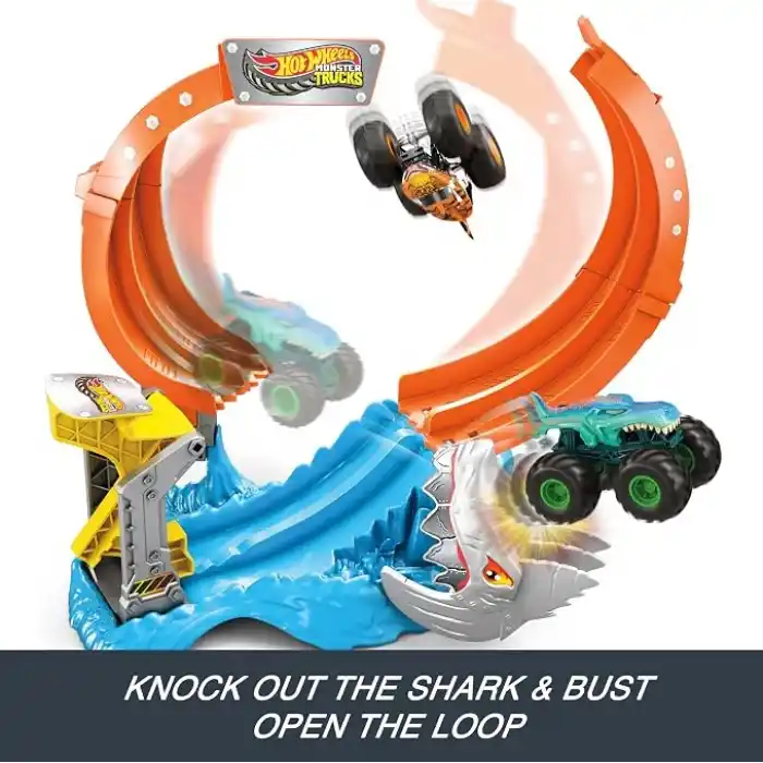 Hot Wheels®Monster Trucks Dönen Corkscrew Shark Çarpışması