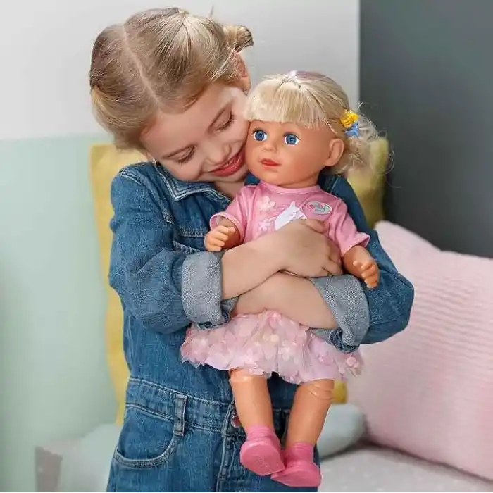 Zapf Creation Baby Born 43 Santimetre Carla Kız Kardeş Bebeği Oyuncak