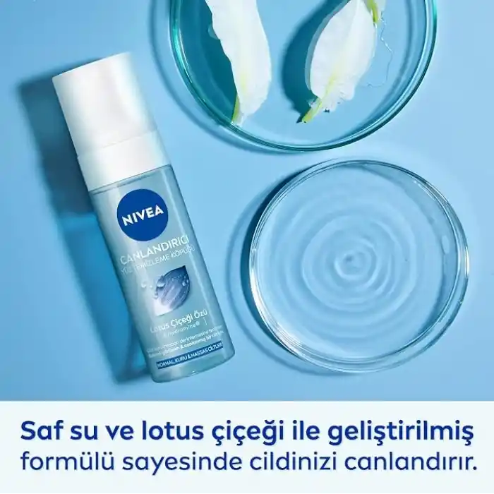 NIVEA Yüz Yıkama Köpüğü Canlandırıcı, Normal Ciltler 150 ml, Derinlemesine Yüz Temizleme, Saf Su, Lotus Çiçeği 2li paket