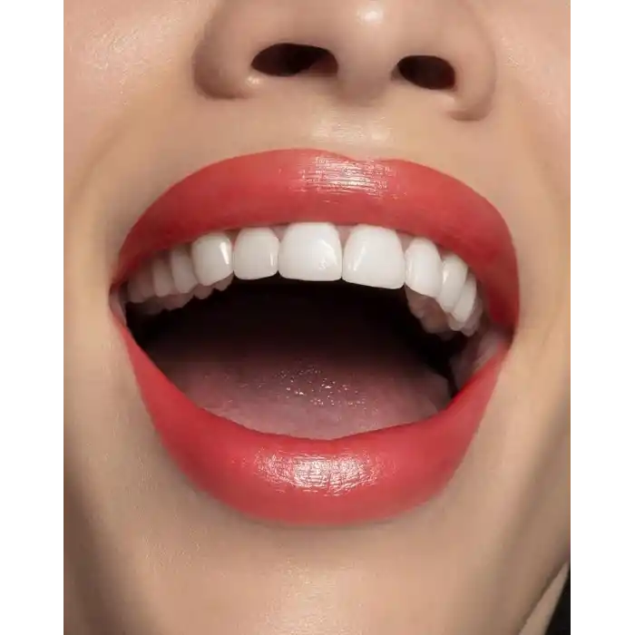 LOreal Paris Glow Paradise Balm-in-Lipstick - Işıltı Veren Ruj 353 Mulberry Ecstatic