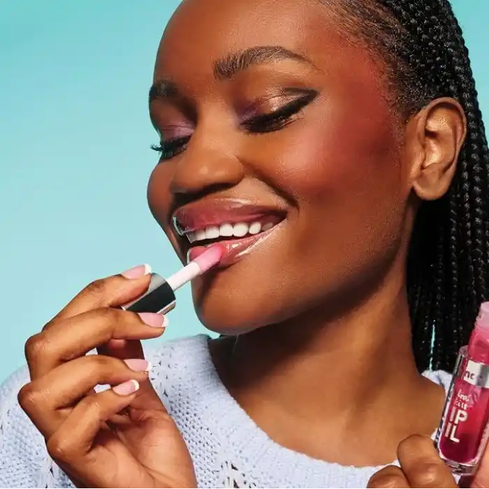 Essence Cosmetics Hydra Kiss Dudak Yağı 03
