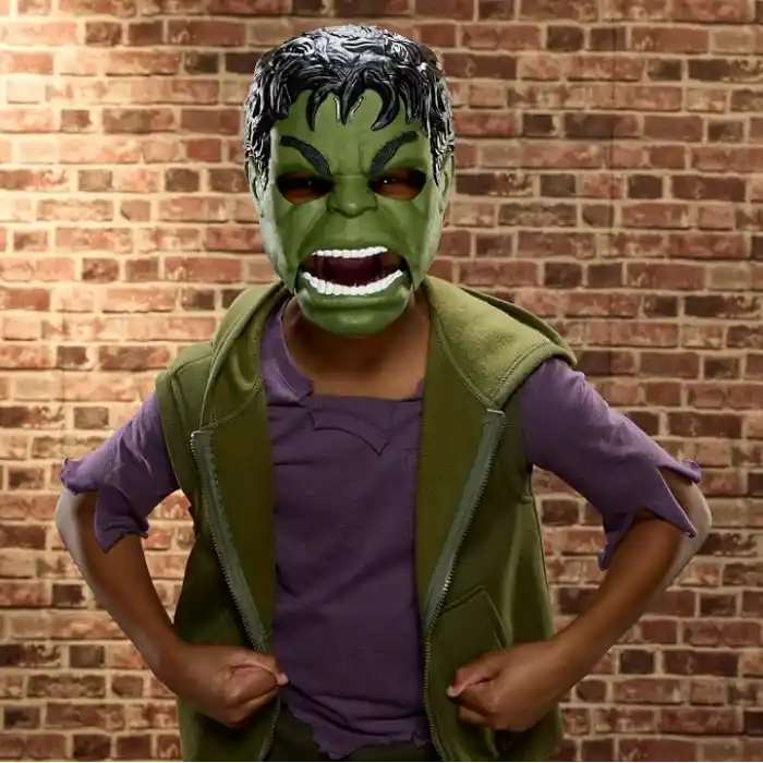 Marvel Studios Spider-Man: Brand New Day Vahşi Hulk Sesli Elektronik Maske Rol Yapma Oyuncağı, Çocuklar için Süper Kahraman Kostüm Maskesi ve Oyuncakları, 5 Yaş ve Üzeri