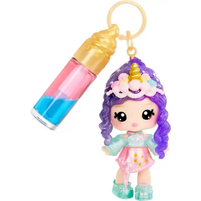 MGAE Yummiland Phoebe Frappe Bebeği ve Dudak Parlatıcısı - Gizemli Renk Serisi