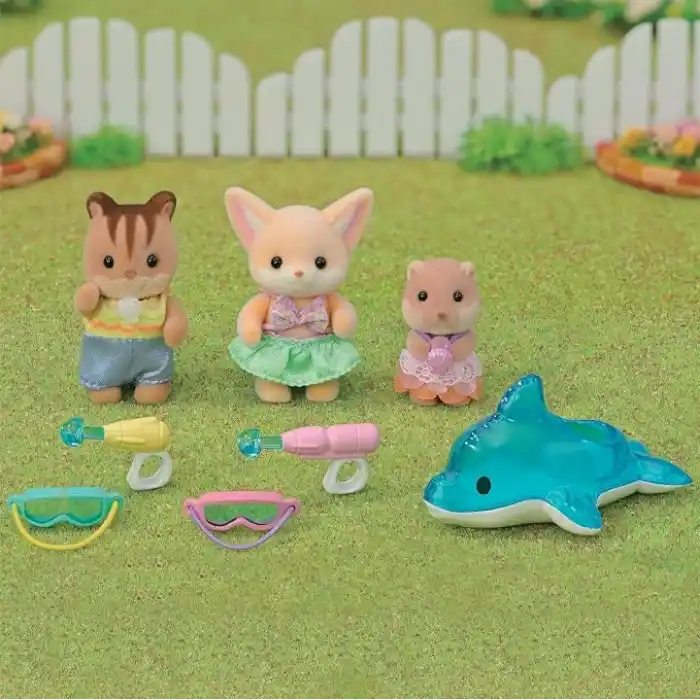 Sylvanian Families EPOCH Anaokulu Arkadaşları Havuz Eğlencesi Üçlüsü, Oyuncak