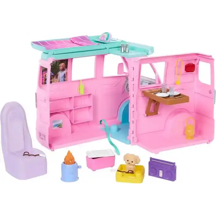 Barbie Rüyalar Ülkesi Yol Macerası Karavan, 4 oyun alanı, mutfak, yatak, marshmallow kızartma çubukları, kamp ateşi, köpek figürü ve 20 aksesuar, JMK45