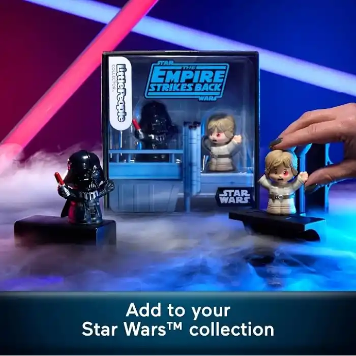 Hayranlar için özel Little People Collector STAR WARS: I Am Your Father seti, sergileme kutusunda Darth Vader ve Luke Skywalker figürleri, JFW74
