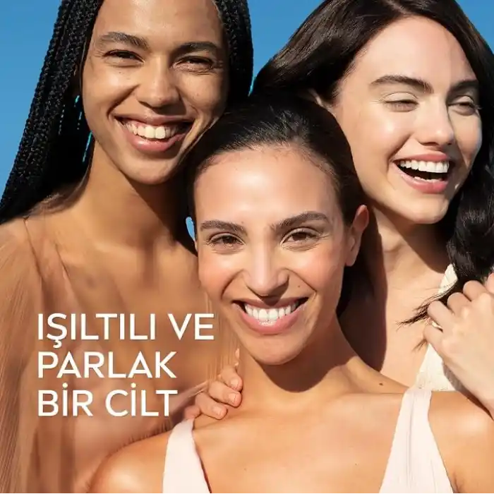 NIVEA Aqua Rose Organik Gül Suyu İçeren Yüz Yıkama Köpüğü 150ml, Nemlendirici, Yüz Temizleyici, Micellar