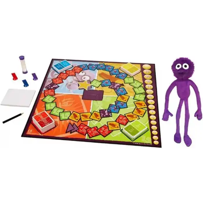 Hasbro Gaming Tabu XL Kutu Oyunu, 4 Farklı Oyun Alternatifi, Klasik Oyunun Yanı Sıra Çizerek, Tabu Kuklasıyla Anlatarak ve En Fazla 15 Kelime Kullanarak Tabu Oynayın