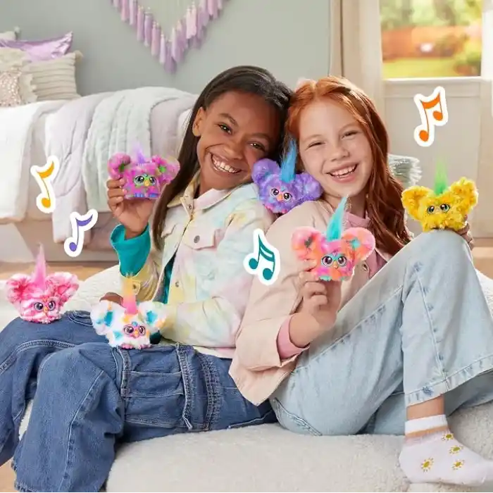 Furby Furblets Groo-Vee Mini Friend, 45+ Sounds & Music, Speaks Only Furbish, Electronic Plush Toys for 6 Year Olds & Up, Purple