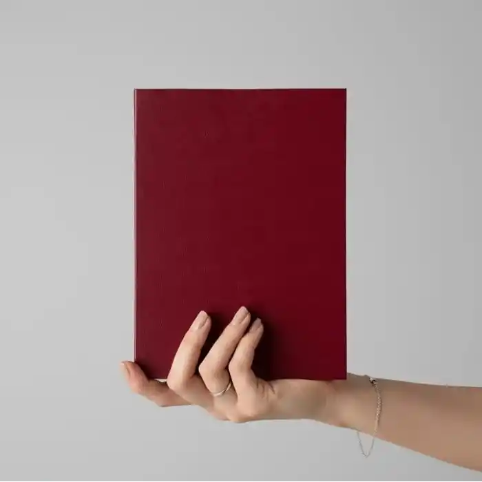 Fark Tanıtım Çizgili Not Defteri – 64 Yaprak, 90 gr Ivory Kağıt, Amerikan Ciltli Not Defteri, Ofis ve Günlük Kullanım İçin İdeal (Bordo, A6 (10,5cm x 14,8cm))