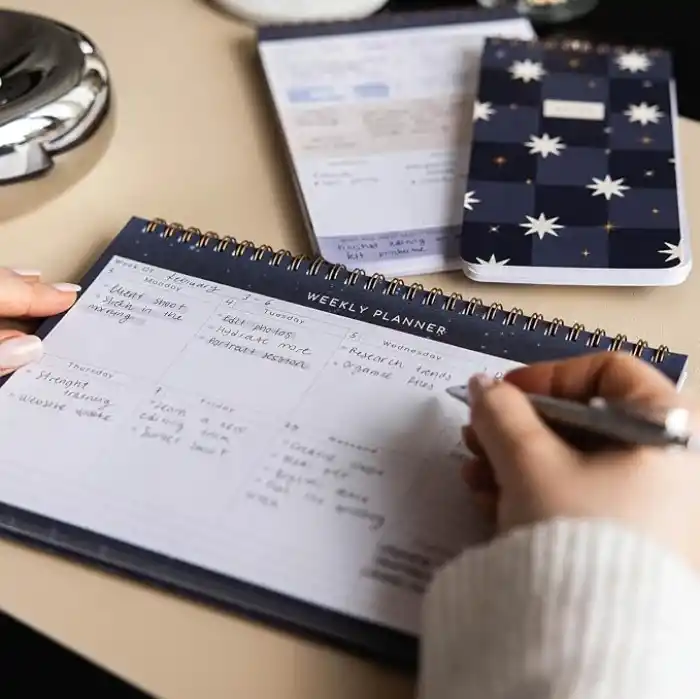 PAPERORA Haftalık ve Günlük 3’lü Masaüstü Süresiz Planlayıcı Set - Galaksi