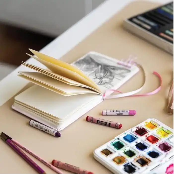 12x12 cm Sert Kapak 80 Yaprak 140 gr. Eskiz Defteri - Sketch Book - Lila