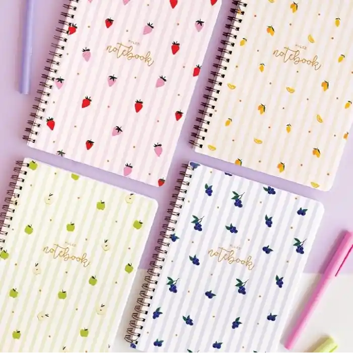 A5 Spiralli Karton Kapak 4lü Set Çizgili Okul Defteri 80 yaprak - Ders Programlı Krem Meyveler