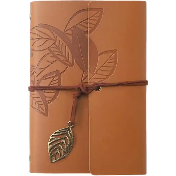 Coverzone Vintage Yaprak Motifli PU Deri Defter – 80 Sayfa Çizgisiz Günlük, 14.5x10.5 cm, Yaprak Şeklinde Metal Kapatmalı Retro Ajanda & Not Defteri, Seyahat Defteri, Travel Journal (Kahverengi)