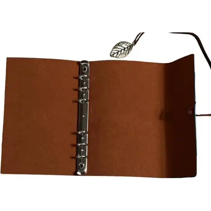 Coverzone Vintage Yaprak Motifli PU Deri Defter – 80 Sayfa Çizgisiz Günlük, 14.5x10.5 cm, Yaprak Şeklinde Metal Kapatmalı Retro Ajanda & Not Defteri, Seyahat Defteri, Travel Journal (Kahverengi)