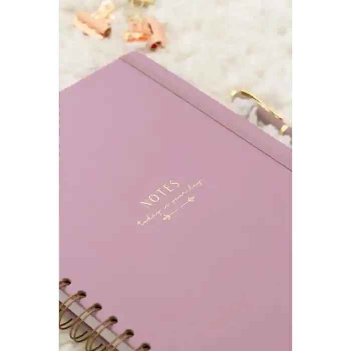 Matt Notebook 20x28 cm A4 Lastikli Spiralli Sert Kapak Not Defteri Kareli Gül Kurusu