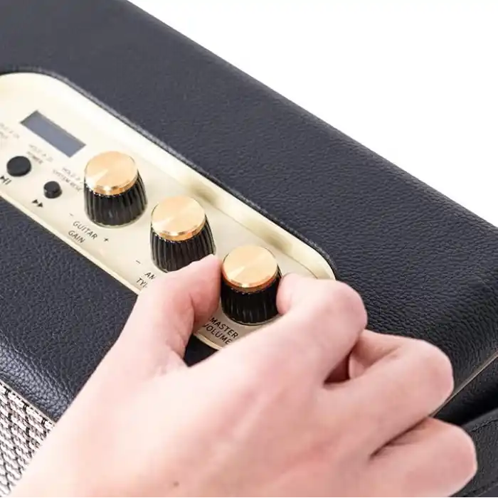 KOZMOS Blaze-30BK Elk.Gitar Amplifikatörü-Siyah