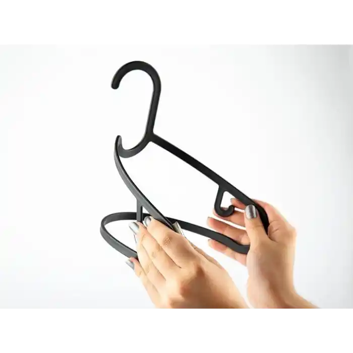 Coverest 30 Adet Slim Plastik Elbise Askısı, Gardrop İçin Alan Tasarruflu Pantolon Gömlek Ceket Etek Askısı, Kıyafet Askısı, 38.5 cm x 18 cm (30, SİYAH)