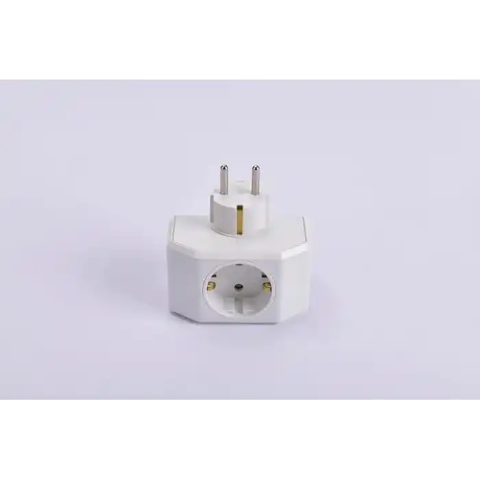 Viko Yonca Plus Beyaz Üçlü Topraklı Priz Çarpma Karşıtı