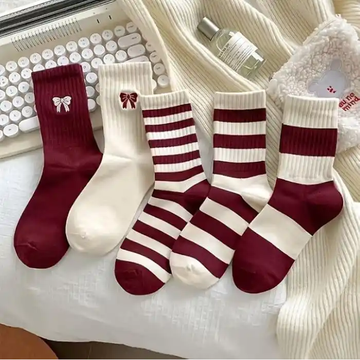 5li Ekonomik Paket Bordo-Beyaz Çizgili Kurdele Desenli Unisex Tenis Çorap Seti Tek Beden