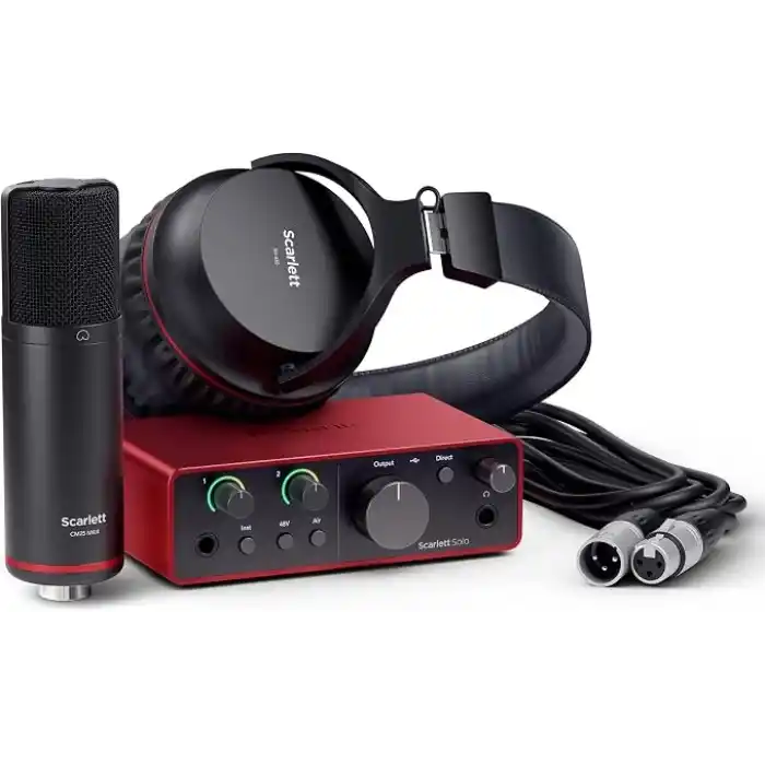 Focusrite Scarlett Solo Studio Gen 4 Ses Kayıt Paketi: Şarkı Yazarları İçin Kayıt, Yayın ve Podcasting İçin Kondansatör Mikrofon ve Kulaklık, USB Audio Arayüzü