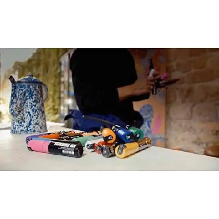 Posca Uni-Ball 181321 Marker Uni geniş yuvarlak uçlu, kırmızı