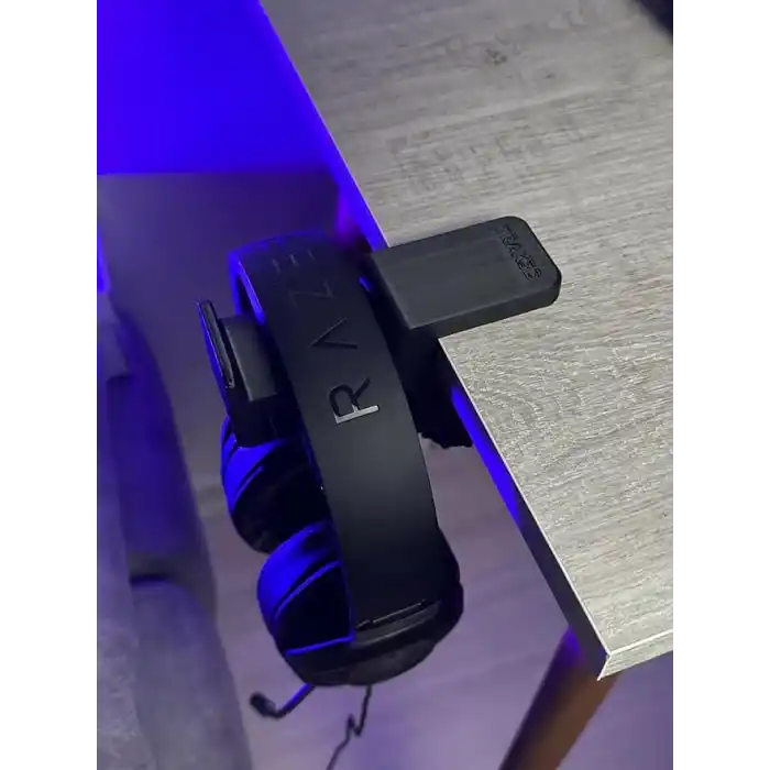 Premium Siyah Masa Kenarı Kulaklık Standı – Shadow Edition | Kaydırmaz Keçeli, Ergonomik ve Güçlendirilmiş