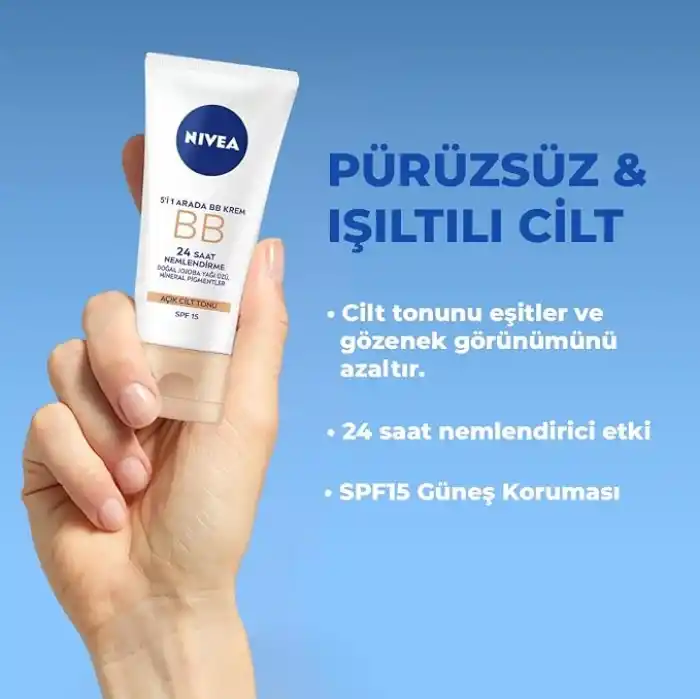 NIVEA Essentials 5i 1 Arada BB Krem, 24 Saat Nemlendirme+Doğal Jojoba Yağı Özü +Açık Cilt Tonu 50 ml, SPF 15 Güneş Koruması
