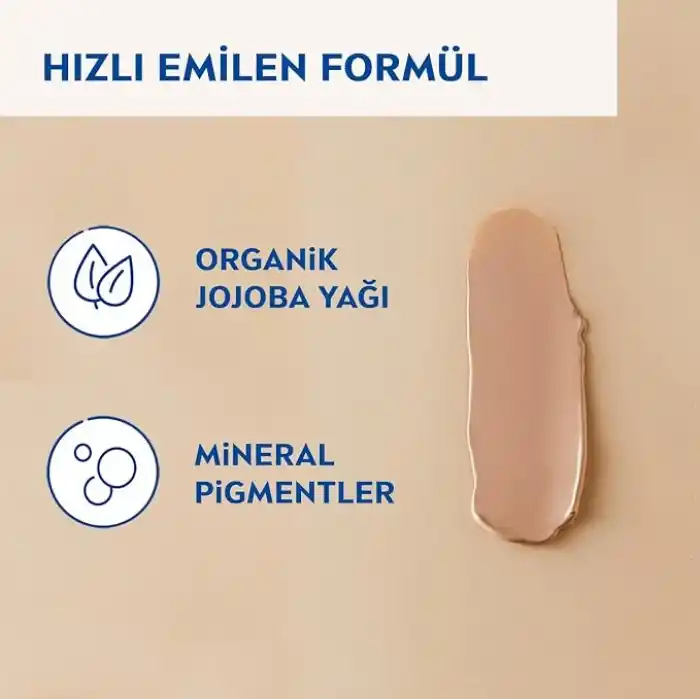 NIVEA Essentials 5i 1 Arada BB Krem, 24 Saat Nemlendirme+Doğal Jojoba Yağı Özü +Açık Cilt Tonu 50 ml, SPF 15 Güneş Koruması