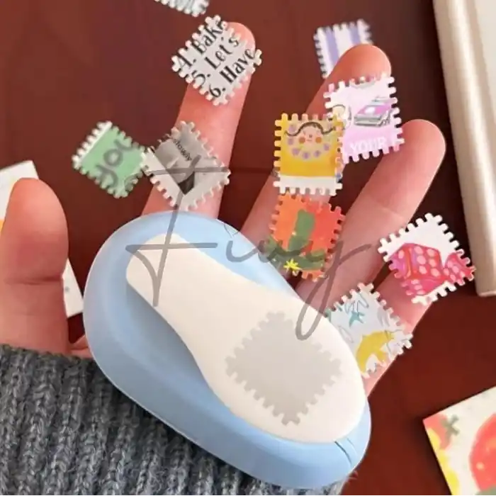 Mavi Pul Delgeç Tasarım Scrapbooking Malzemesi - Pul Şekilli Delgeç Kağıt Kesici