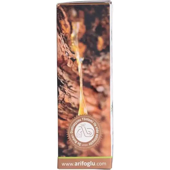 Arifoğlu Çam Terebentin Yağı 50ml, saçı besleyici doğal formülüyle saçınıza canlılık kazandırır; Arifoğlu Pine Turpentine Oil 50ml revitalizes hair with its nourishing natural formula.