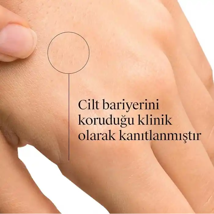 Neutrogena Norveç Formülü El ve Dudak Bakım Seti — Konsantre Kokusu Olmayan El Kremi 75 ml + Dudak Balmı Stick 4,8 g, Kuru Eller ve Dudaklar İçin Nemlendirir, Onarır ve Korur, Tek Paket Satılır