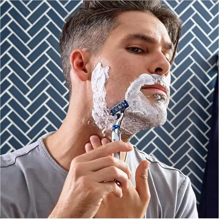 Gillette Mach3 Turbo 3D Erkek Tıraş Makinesi + 2 Bıçak, 1 Adet