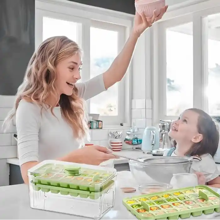 Jouis Basmalı Buz Kalıbı Seti - 2 Adet Silikon Buz Tepsisi, Saklama Kutusu ve Buz Küreği Dahil, Tek Tuşla Kolay Çıkarılabilir BPAsız Pratik Buzluk Kalıbı, Kokusuz Şeffaf Hazneli Buz Yapıcı Set