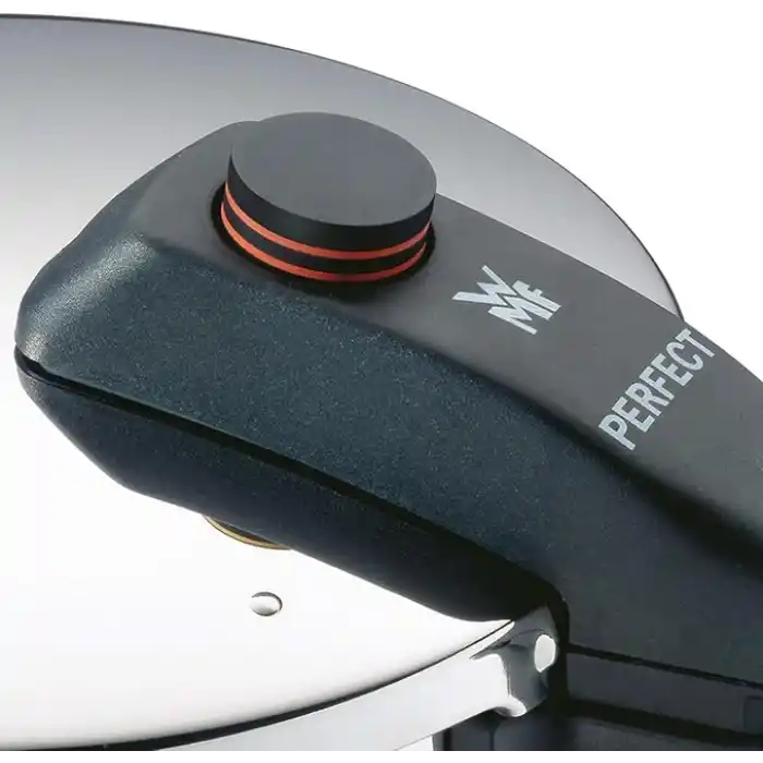WMF PERFECT DUDUKLU TENCERE 6.5 LT