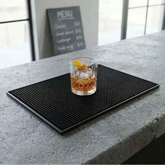 Deconox Lüx Bar Matı 43x28 cm Kaymaz Siyah Kauçuk Bar ve Bulaşık Matı - Dayanıklı Dökülme ve Servis Matı (450 gr) Bardak Kurulama Matı